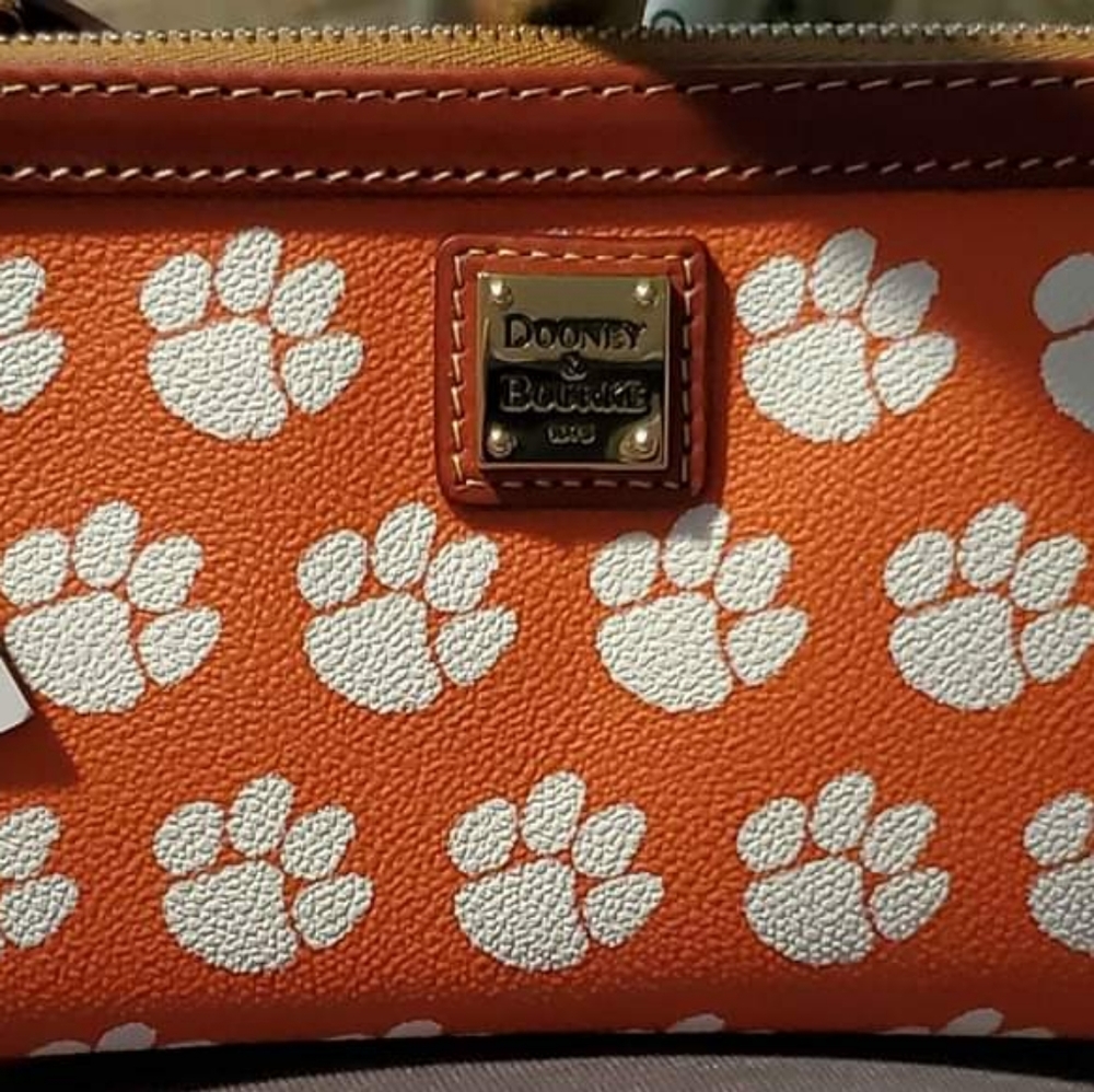 Dooney and Bourke Wristlet